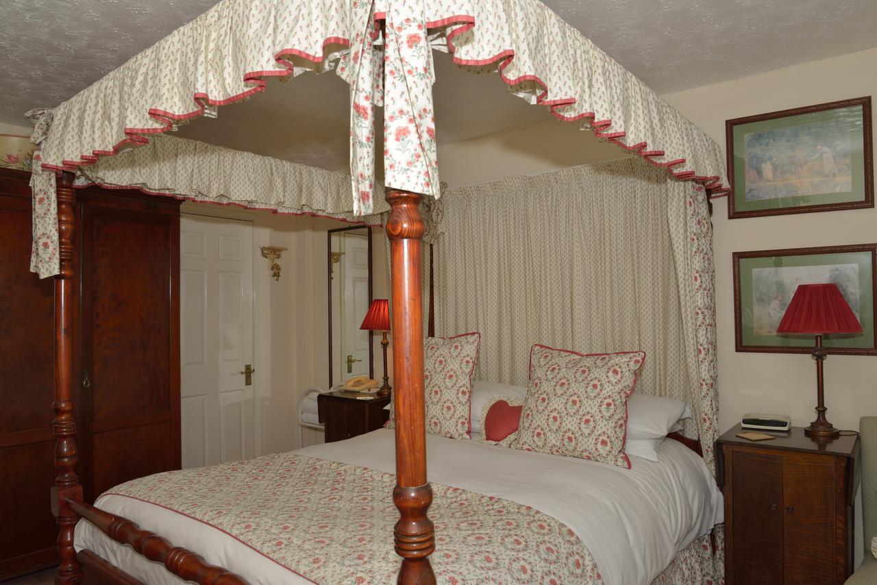 The Inglenook Hotel Богнър Реджис Екстериор снимка