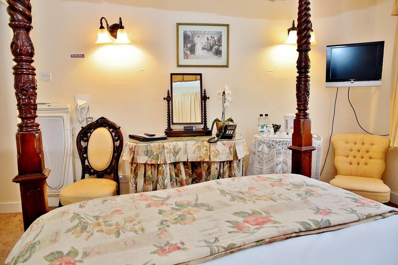 The Inglenook Hotel Богнър Реджис Екстериор снимка